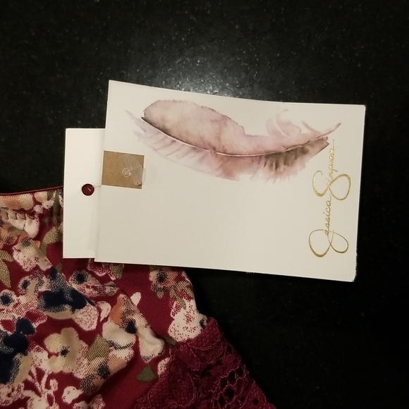 💕JESSICA SIMPSON💕 2 Pack Bralettes Floral & Blue Lace Large L NWT - Picture 9 of 14